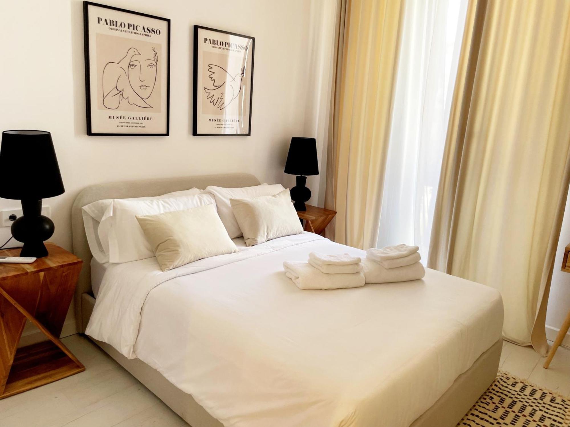 Piso Familiar Con Tres Habitaciones En La Goleta 马拉加 外观 照片